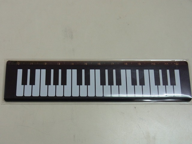 鍵盤定規♪※♪【プレゼントに最適♪】 音楽雑貨 音楽グッズ <br>音楽発表会 記念品 プレゼントに最適 ♪